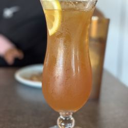 Chaam Eatery - Peach Iced Tea 10/10 very refreshing!