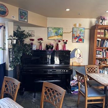 Mr Toots Coffeehouse - Coffee & Tea Near Me - Capitola, California Mr Toots Coffeehouse - Coffee & Tea Near Me - Capitola, California