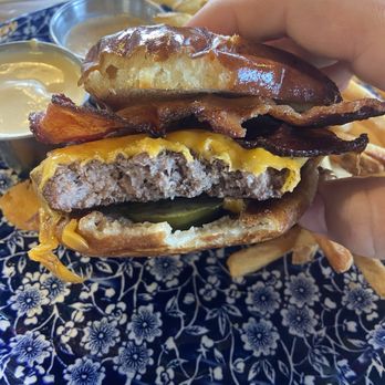 Café Hollander Hilldale - "Medium" burger. (Not medium) - American Near Me - Madison, Wisconsin Café Hollander Hilldale - "Medium" burger. (Not medium) - American Near Me - Madison, Wisconsin