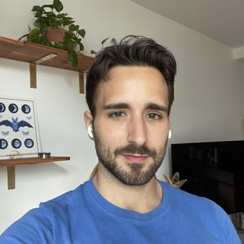 Devs Does Hair - Hair Salons Near Me - Brooklyn, New York