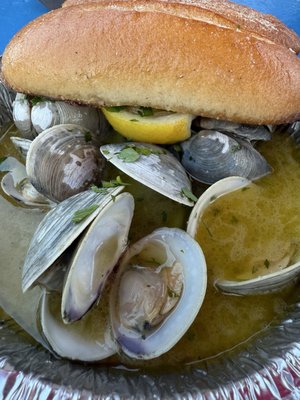 Hooked Up Seafood by null