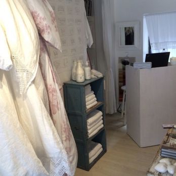 RACHEL ASHWELL SHABBY CHIC COUTURE - CLOSED - Updated February