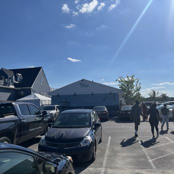 Bowleys On The Bay - Parking lot - New American Near Me - Middle River, Maryland
