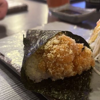 Sushi Ichii - Salmon hand roll - Sushi Bars Near Me - Katy, Texas