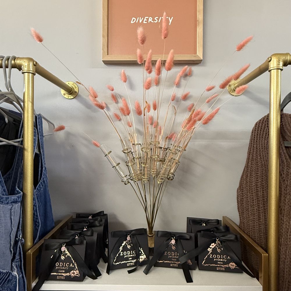 The Shoppes on Main Logo