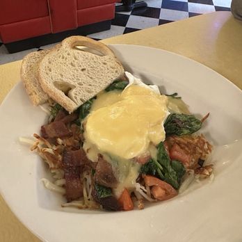 Green Light Diner - Skillet - Diners Near Me - Poulsbo, Washington