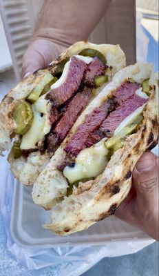 III Mas Bakery & Deli by null