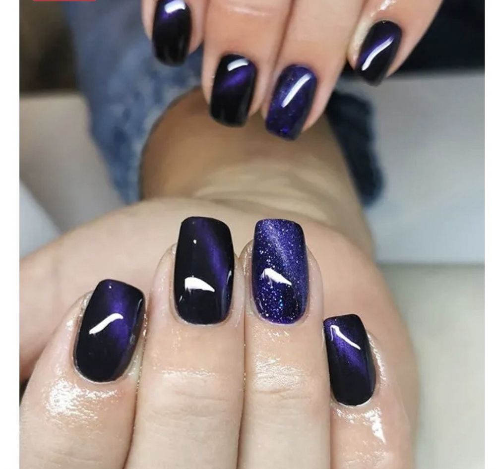 T & T Nail Spa Logo