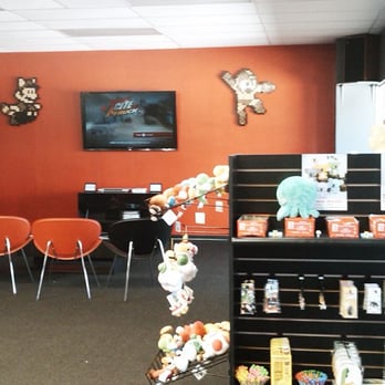 Insomnia Gallery - Art Galleries Near Me - Houston, Texas