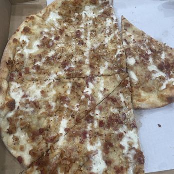 Bella Italia - Chicken, bacon, Ranch, & hot honey pizza. Amazing - Pizza Near Me - Ardmore, Pennsylvania