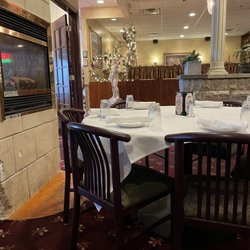 Antonios Cucina Italiana - Interior of restaurant