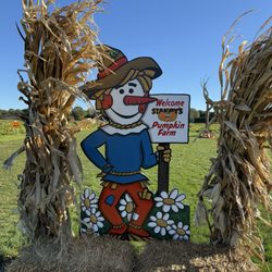 Stakey’s Pumpkin Farm - The sign.