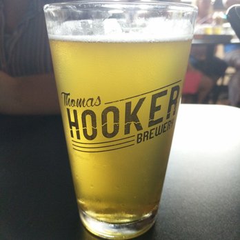 Thomas Hooker Brewery - Breweries Near Me - Bloomfield, Connecticut