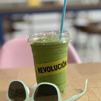Revolución - Green Smoothie - Coffee & Tea Near Me - San Antonio, Texas