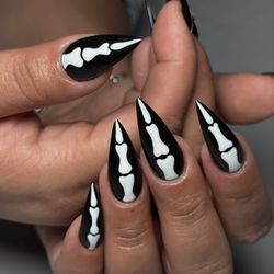 Milano Nail Spa The Heights