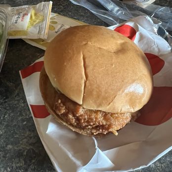 Chick-fil-A - Chicken Sandwich - Fast Food Near Me - Metairie, Louisiana Chick-fil-A - Chicken Sandwich - Fast Food Near Me - Metairie, Louisiana