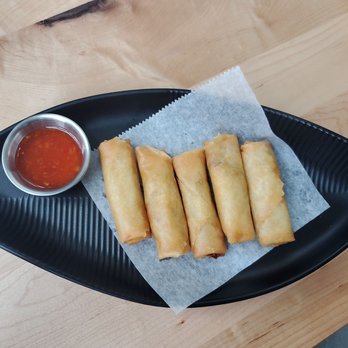 E Ramen + - Spring rolls - Ramen Near Me - Atlanta, Georgia