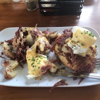 Ruby Slipper Orange Beach - Deliciousness on a plate. Add with the mimosa for the full experience! - Cafes Near Me - Orange Beach, Alabama