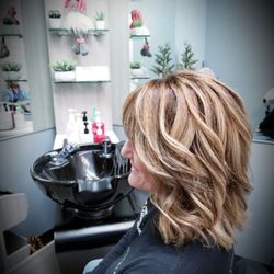 Added lowlight to add dimension...previously all blonde