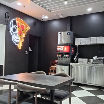 Bari Pasta & Pizza - Inside - Pizza Near Me - Fullerton, California Bari Pasta & Pizza - Inside - Pizza Near Me - Fullerton, California