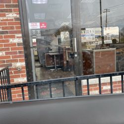 Wendy's - Me waiting for my food I ordered on the app before hand