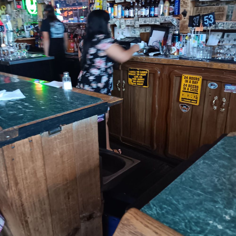 Sultana Bar - She rip us off - Dive Bars Near Me - Williams, Arizona Sultana Bar - She rip us off - Dive Bars Near Me - Williams, Arizona