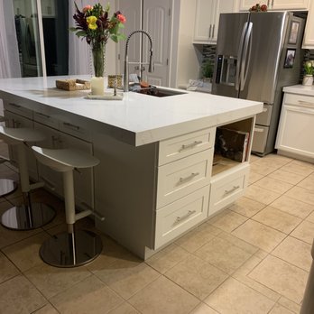 Rivas Painting - Paint cabinets - Interior Design Near Me Rivas Painting - Paint cabinets - Interior Design Near Me