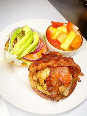 Orange Social by null