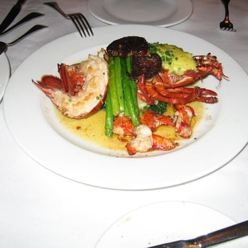 Lahaina Grill - The meal ordered at the table next to us! Too pretty not to take a picture of! - Seafood Near Me - Lahaina, Hawaii Lahaina Grill - The meal ordered at the table next to us! Too pretty not to take a picture of! - Seafood Near Me - Lahaina, Hawaii