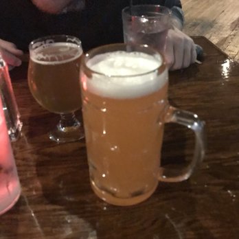 Olde Magoun's Saloon - Beer! Tons on draft and a great selection of bottles - Irish Near Me - Somerville, Massachusetts