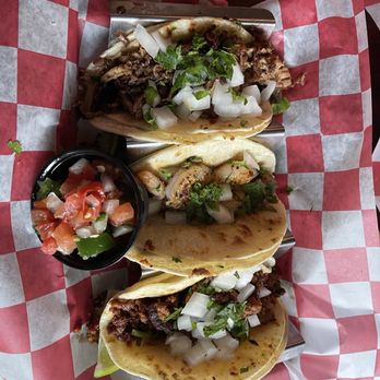 Hop House Tennessee Taps - Tacos - Beer Bar Near Me - Franklin, Tennessee Hop House Tennessee Taps - Tacos - Beer Bar Near Me - Franklin, Tennessee