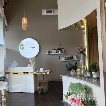 Bliss Beauty Bar - Hair Salons Near Me - Houston, Texas