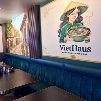 Viet Haus - Interior Decoration - Vietnamese Near Me - Vancouver, British Columbia Viet Haus - Interior Decoration - Vietnamese Near Me - Vancouver, British Columbia