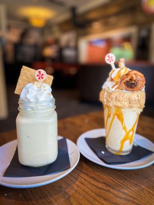 Cin Cin Burger Bar by null