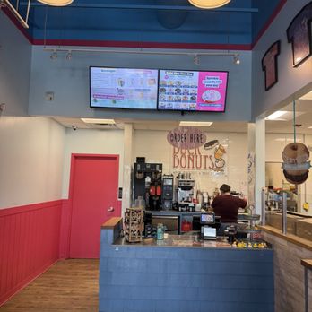 Duck Donuts - Donuts Near Me - Norfolk, Virginia Duck Donuts - Donuts Near Me - Norfolk, Virginia