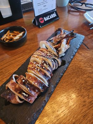 Tee Off Bar & Grill by null