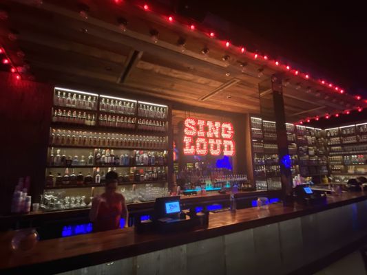 Pete's Dueling Piano Bar by null