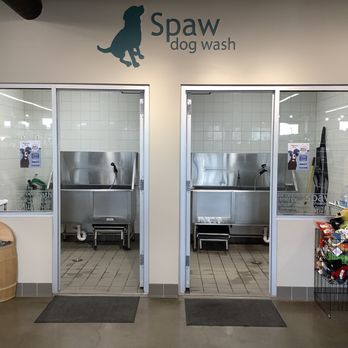 Hollywood Feed - Pet Stores Near Me - Lee's Summit, Missouri
