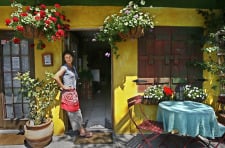 Pia's Trattoria by null