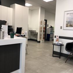 Skeete & Associates - Waiting Area