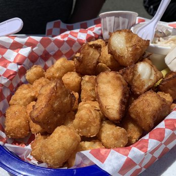 The Hungry Clam - Fish nuggets and tatter tots - Seafood Near Me - Brookings, Oregon