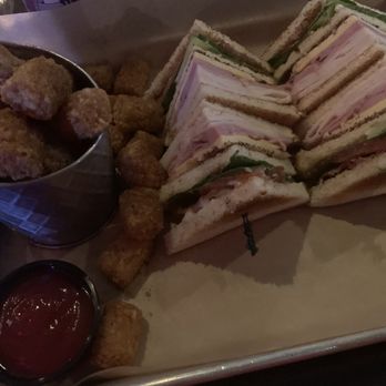 Porky's Public House & Eatery - Club - Burgers Near Me - Longview, Washington Porky's Public House & Eatery - Club - Burgers Near Me - Longview, Washington