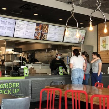BurgerFi - Friendly staff - Burgers Near Me - Fort Myers, Florida