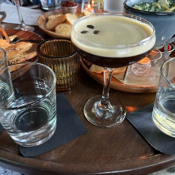Prime Social - Cocktail Bars Near Me - Kansas City, Missouri