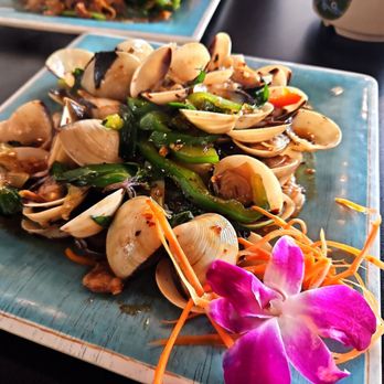 Sukhothai Thai Restaurant Express ll - Stir Fried Clams - Thai Near Me - San Antonio, Texas Sukhothai Thai Restaurant Express ll - Stir Fried Clams - Thai Near Me - San Antonio, Texas