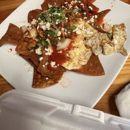Mi amiga pidió unos chilaquiles