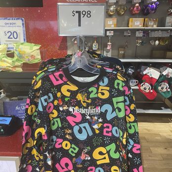 Disney Store - Outlet Stores Near Me - Branson, Missouri