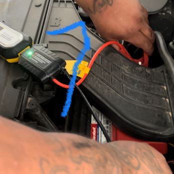 Edgar's Roadside Service - Battery Jump on Chrystler Pacifica #24hourtirerepair #tirepatch #llantera #tireinstallation - Roadside Assistance Near Me Edgar's Roadside Service - Battery Jump on Chrystler Pacifica #24hourtirerepair #tirepatch #llantera #tireinstallation - Roadside Assistance Near Me