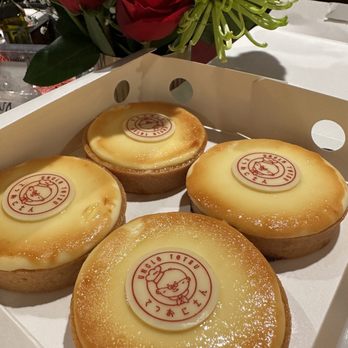 Uncle Tetsu - Regular tarts - Desserts Near Me - San Mateo, California