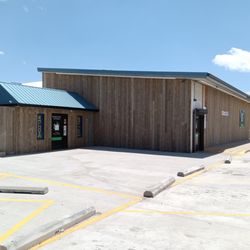 Nature's Herbs and Wellness - Greeley Med - A photo of the exterior of the store, taken during the daytime.